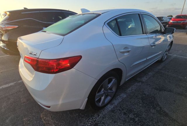 2014 ACURA ILX