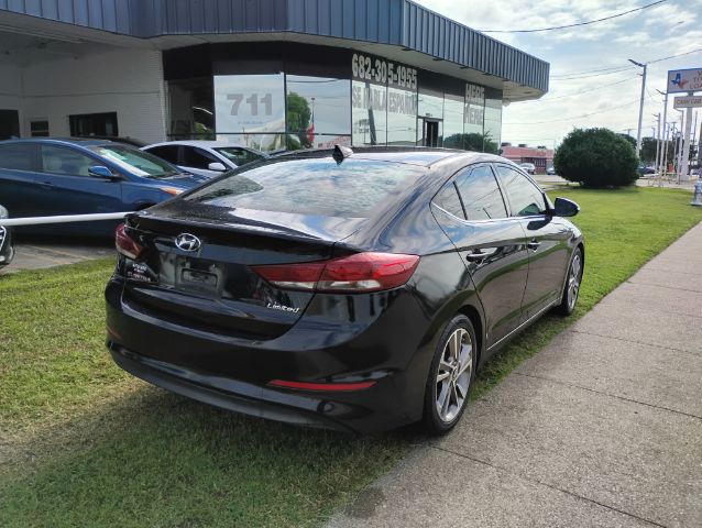 2018 Hyundai Elantra