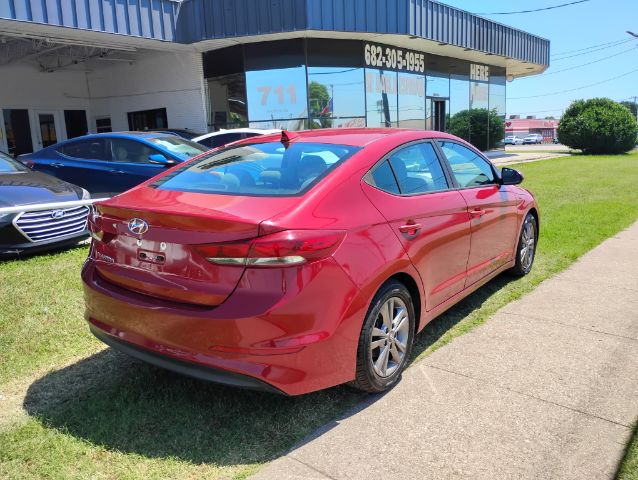 2018 Hyundai Elantra