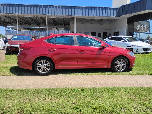 2018 Hyundai Elantra