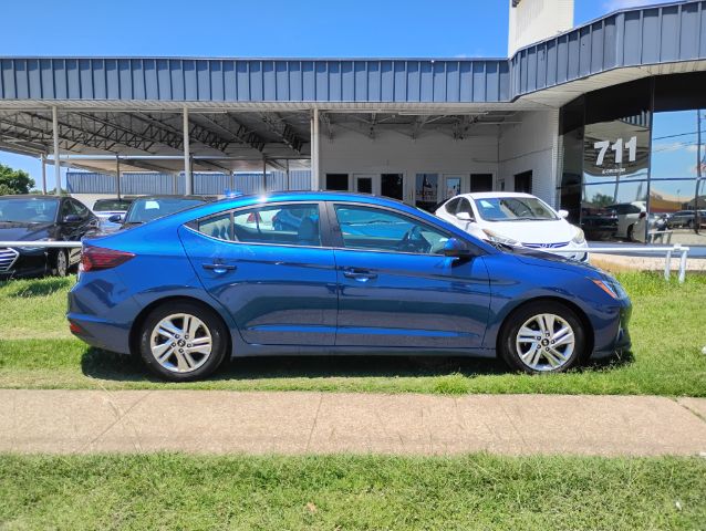 2020 Hyundai Elantra