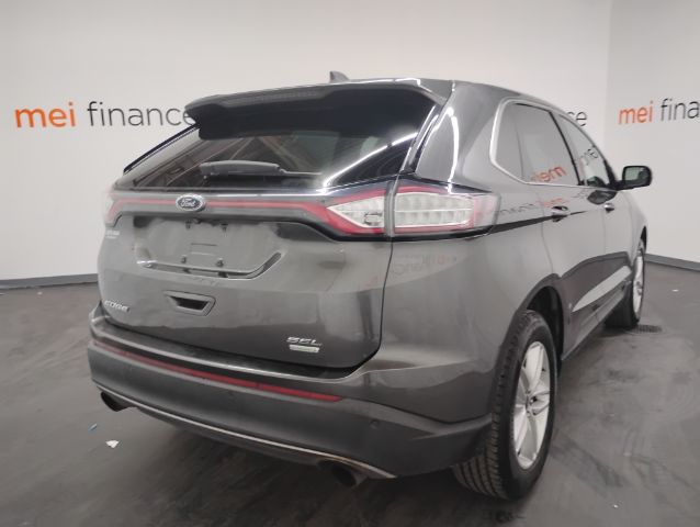 2017 Ford Edge