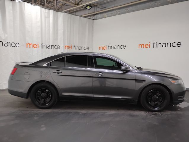 2018 Ford Taurus