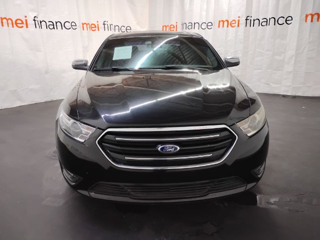 2015 Ford Taurus