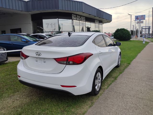 2016 Hyundai Elantra