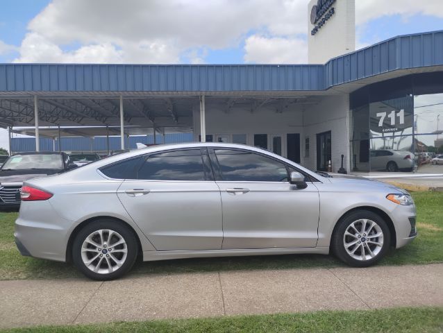 2020 Ford Fusion