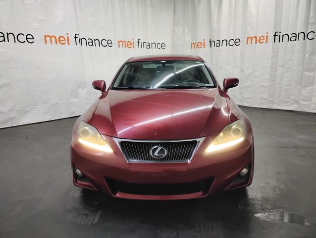 2011 LEXUS IS