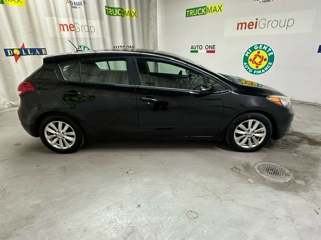 2016 Kia Forte 5-Door