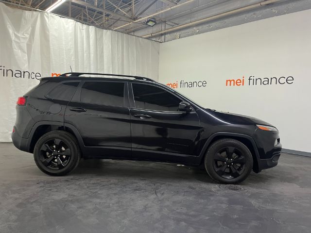 2018 Jeep CHEROKEE