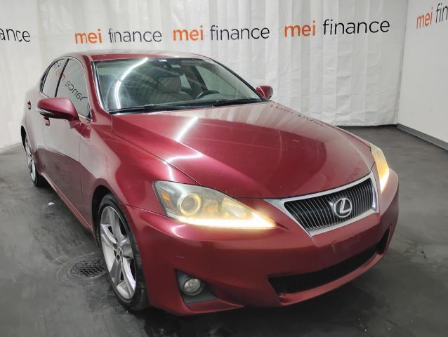 2011 LEXUS IS