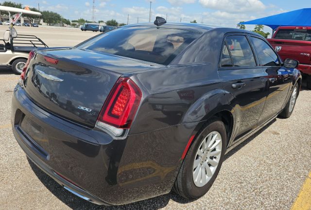 2015 Chrysler 300