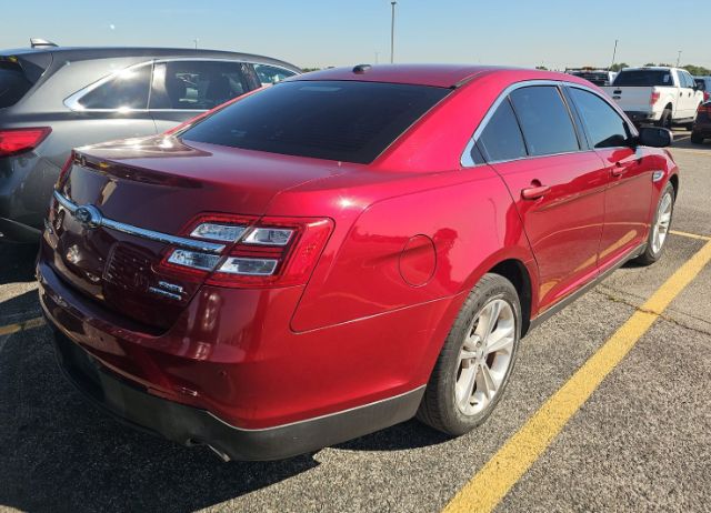 2018 Ford Taurus