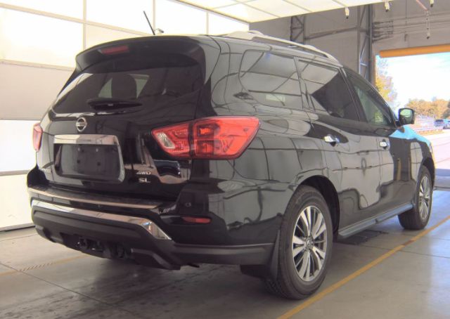 2017 Nissan Pathfinder