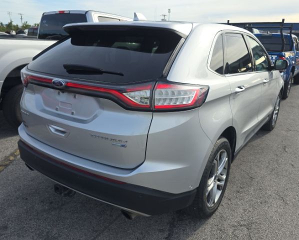 2016 Ford Edge