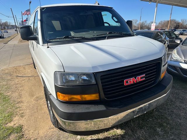 2021 GMC Savana