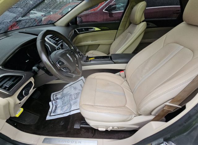 2017 Lincoln MKZ