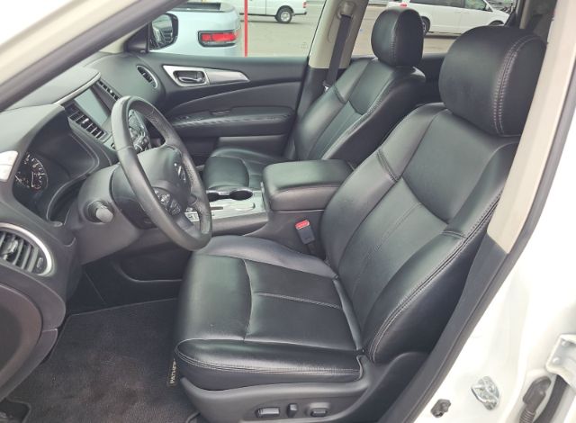 2017 Nissan Pathfinder
