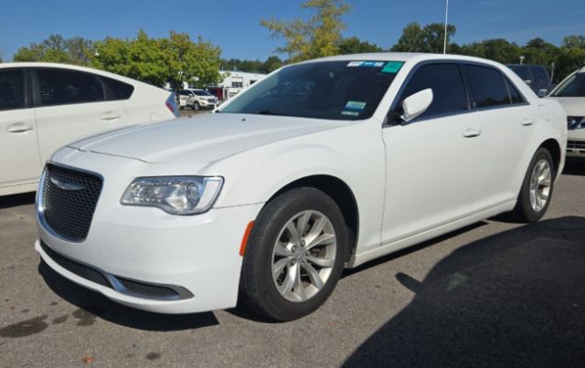 2016 Chrysler 300