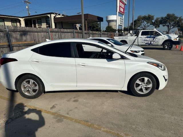 2015 Hyundai Elantra