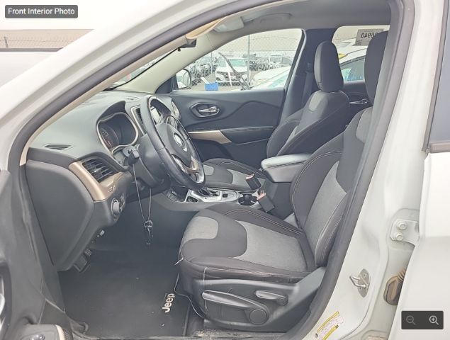 2018 Jeep CHEROKEE