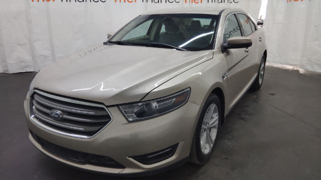 2017 Ford Taurus