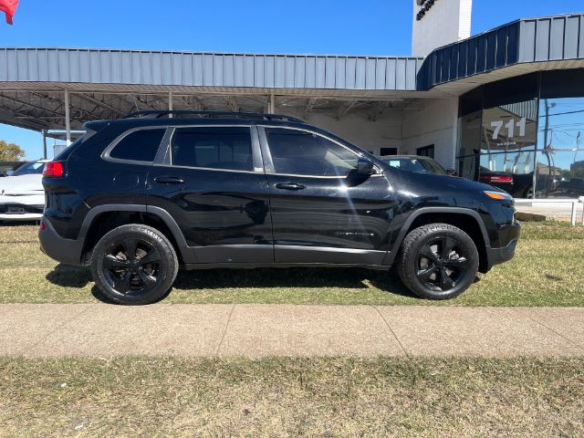 2018 Jeep CHEROKEE
