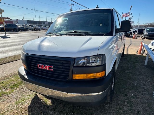 2021 GMC Savana