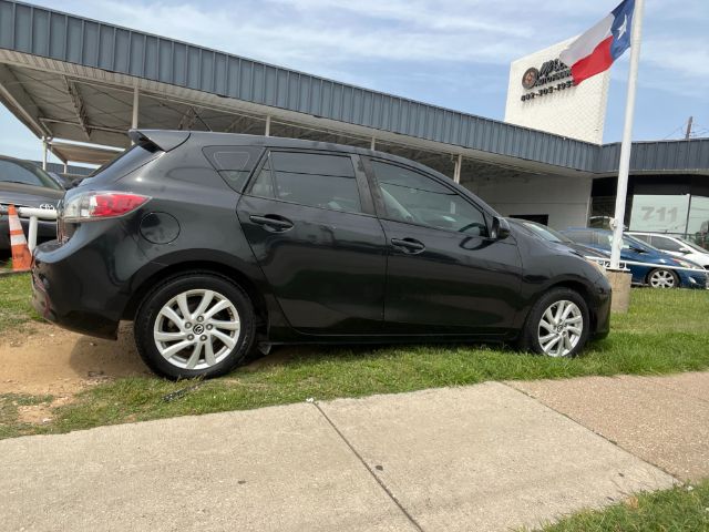 2013 Mazda MAZDA3