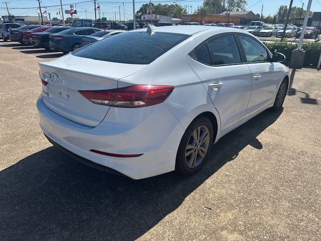 2018 Hyundai Elantra