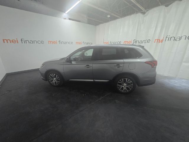 2016 Mitsubishi Outlander