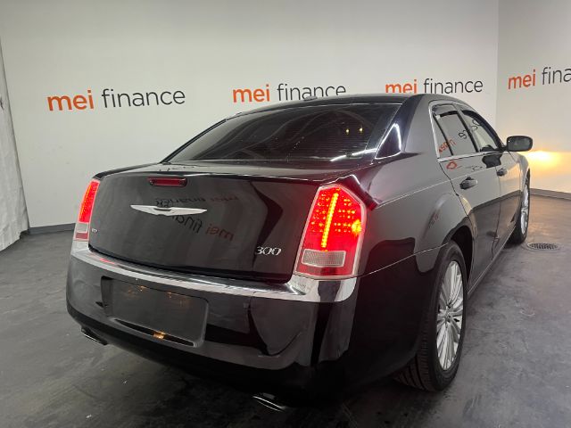 2013 Chrysler 300