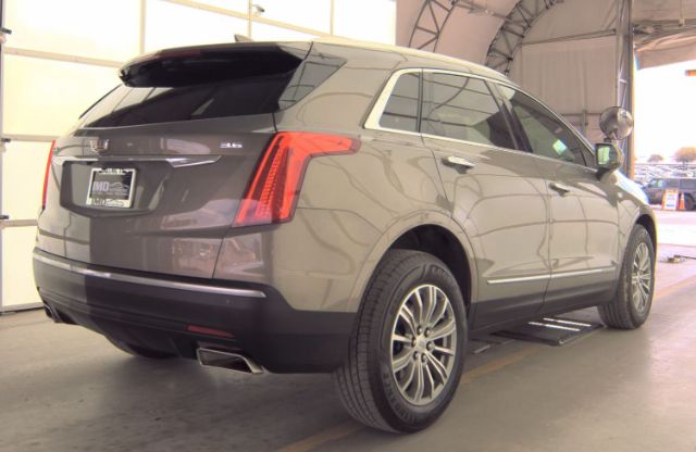 2017 Cadillac XT5