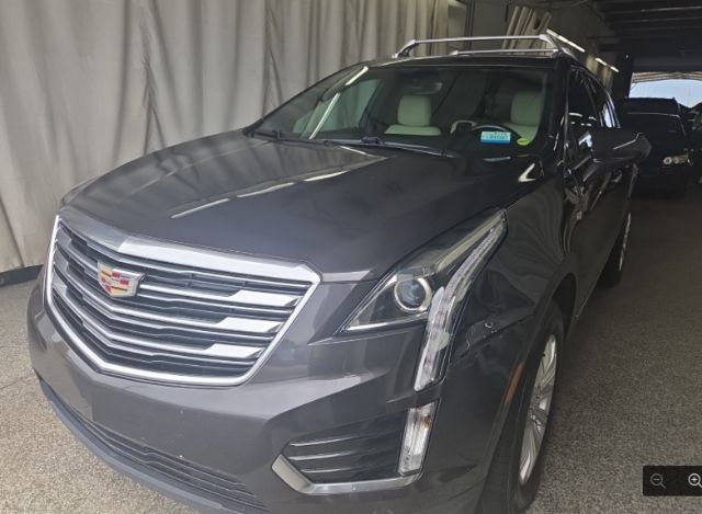 2017 Cadillac XT5