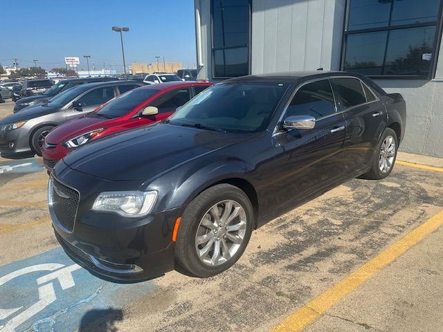 2018 Chrysler 300