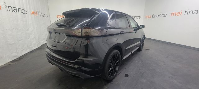 2016 Ford Edge