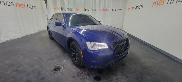 2018 Chrysler 300