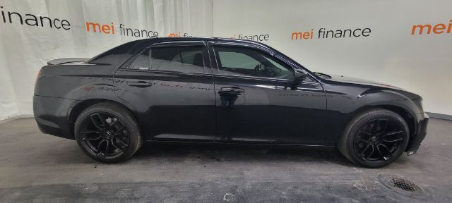 2017 Chrysler 300