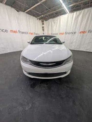 2016 Chrysler 200