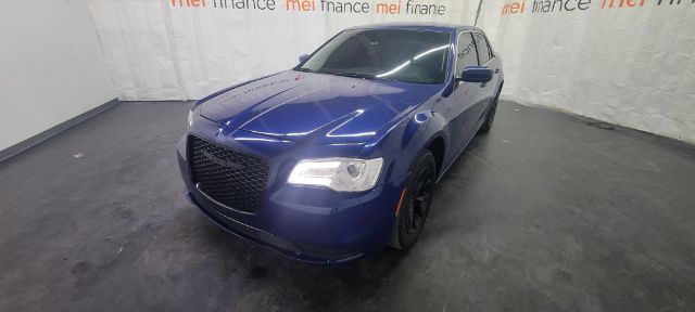 2018 Chrysler 300