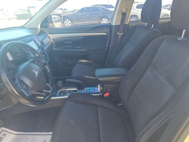 2017 Mitsubishi Outlander