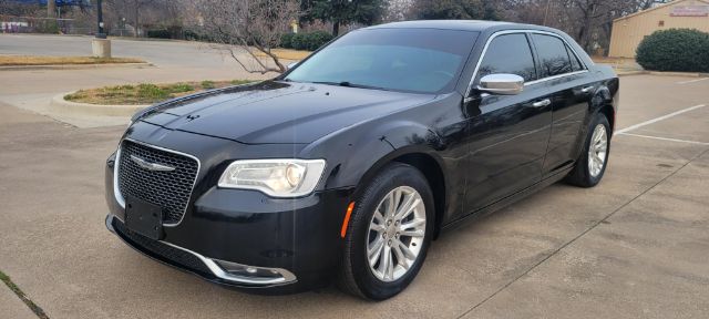 2016 Chrysler 300C