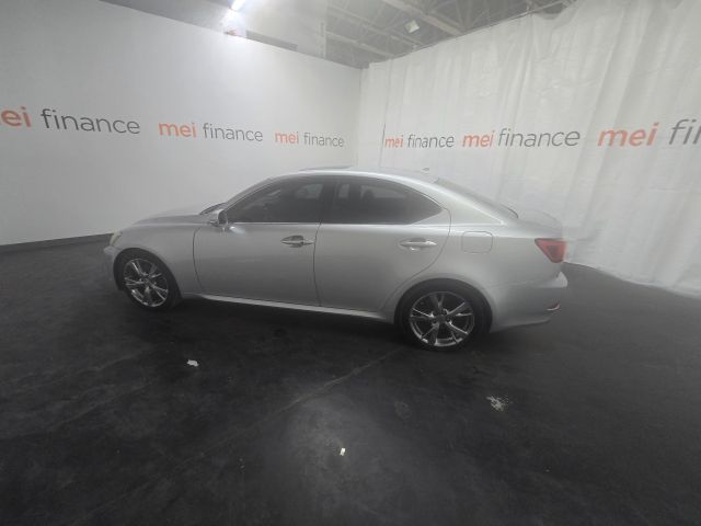 2010 LEXUS IS