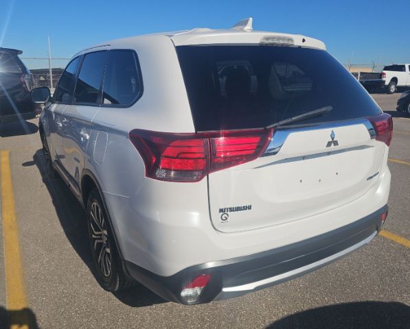2017 Mitsubishi Outlander