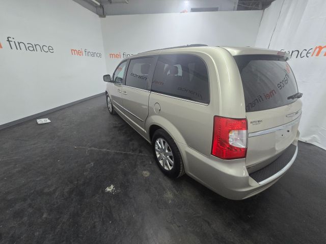 2015 Chrysler TOWN & COUNTRY