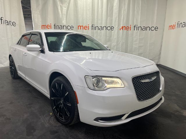2018 Chrysler 300