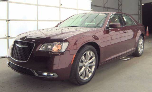 2016 Chrysler 300
