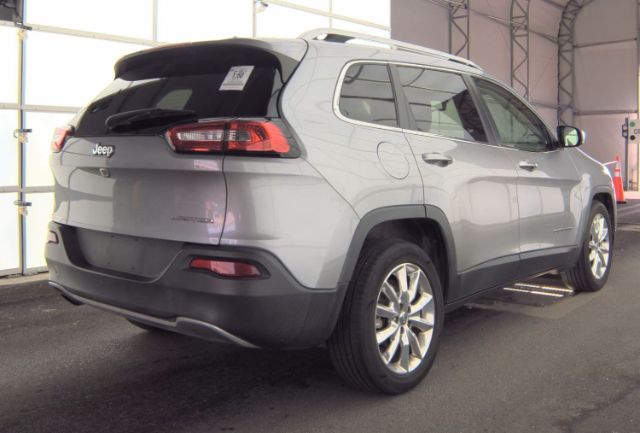 2017 Jeep CHEROKEE