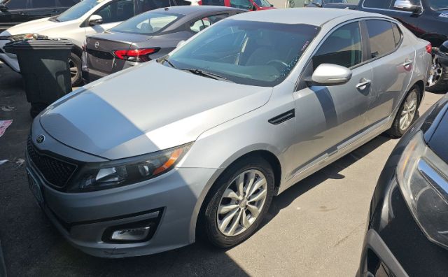 2015 Kia Optima EX AT's photo