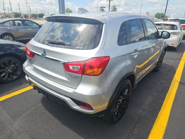 2018 Mitsubishi Outlander Sport 2.0 LE AWC CVT's photo