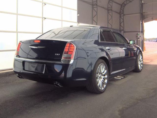 2013 Chrysler 300